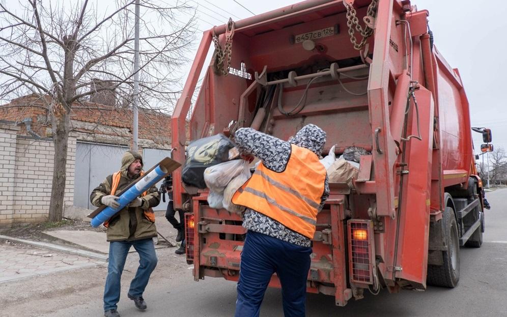 Срочный вывоз мусора в Уфе в октябре